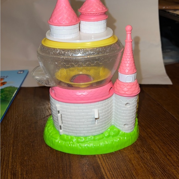 ⭐️Squinkies Wedding Surprise Castle Dispenser Colorful Kids Playset - Picture 7 of 8